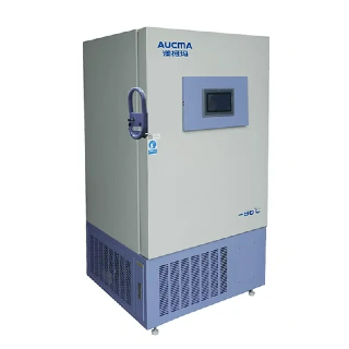 Quais são as melhores práticas de manutenção para freezers biomédicos?