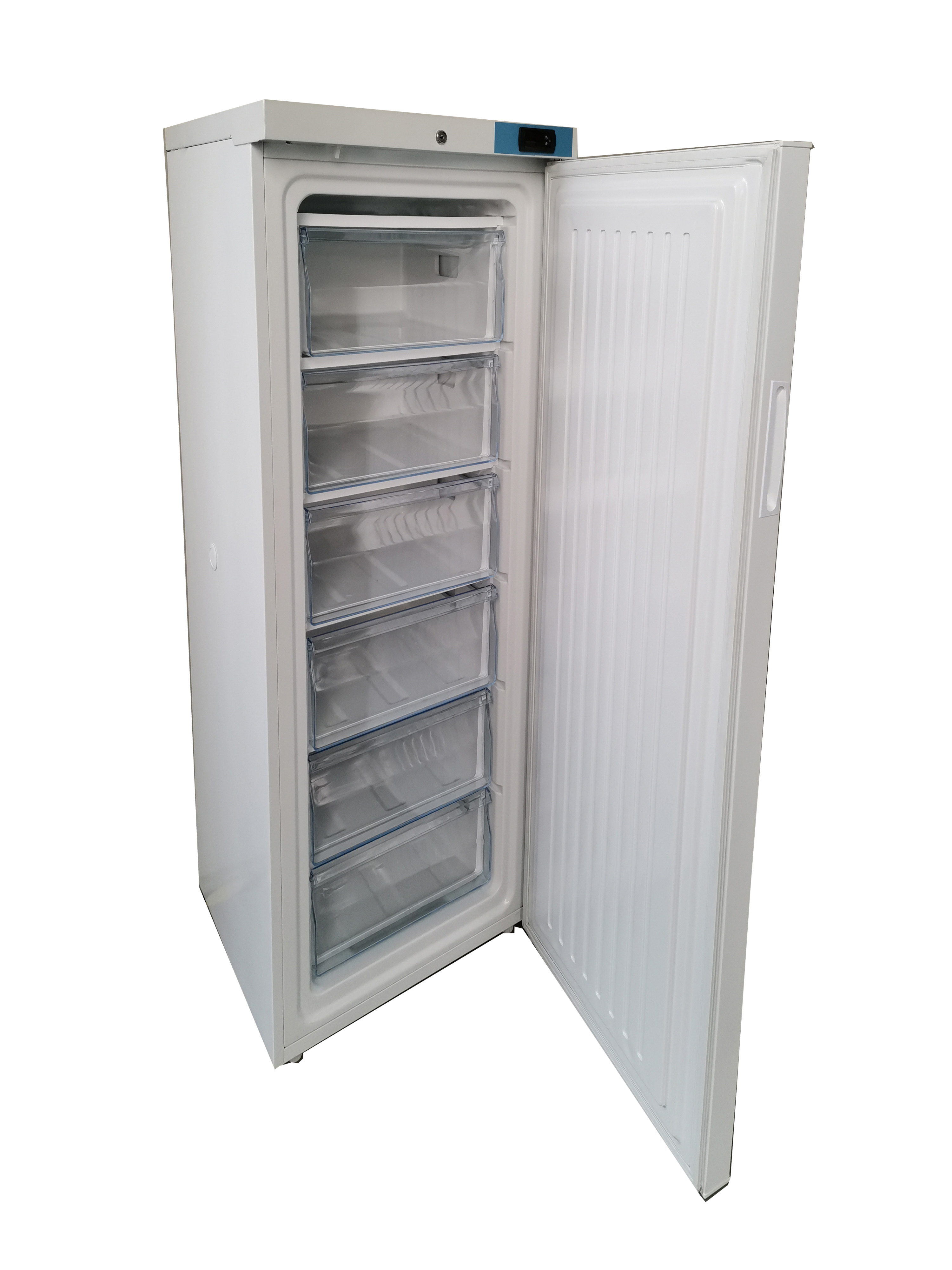 Congelador refrigerado por hidrocarboneto com camada de isolamento espessada